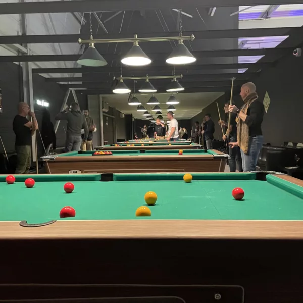 Tournoi de billard 8 pool en doublette mêlée